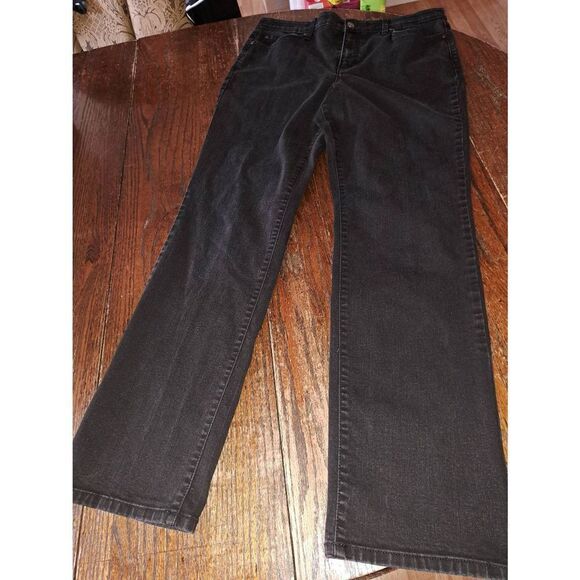 Size 14 Kim Rogers Black Denim Jeans with Pockets and Belt Loops - Picture 1 of 3